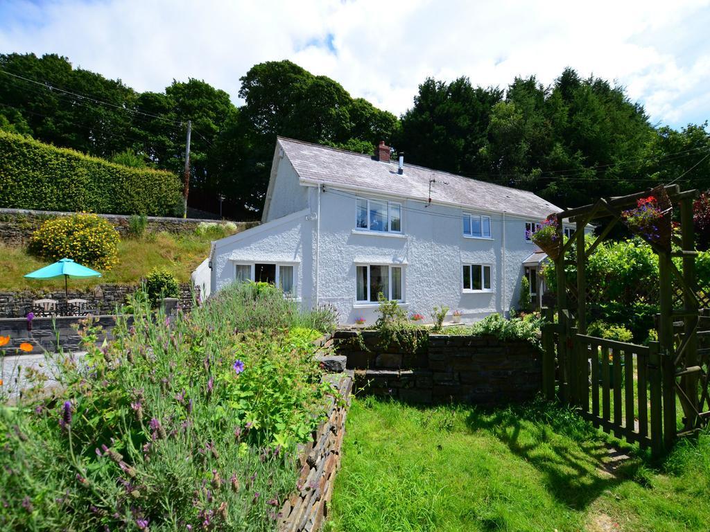 2 Tan Yr Eglwys Villa Pontardawe Exterior foto