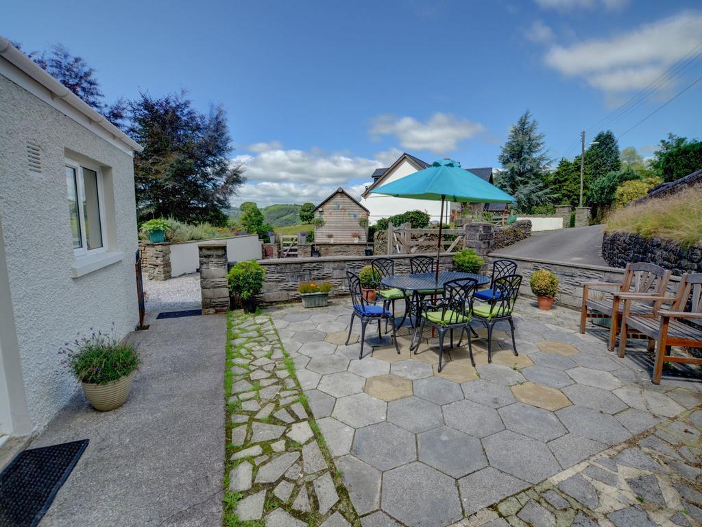 2 Tan Yr Eglwys Villa Pontardawe Exterior foto
